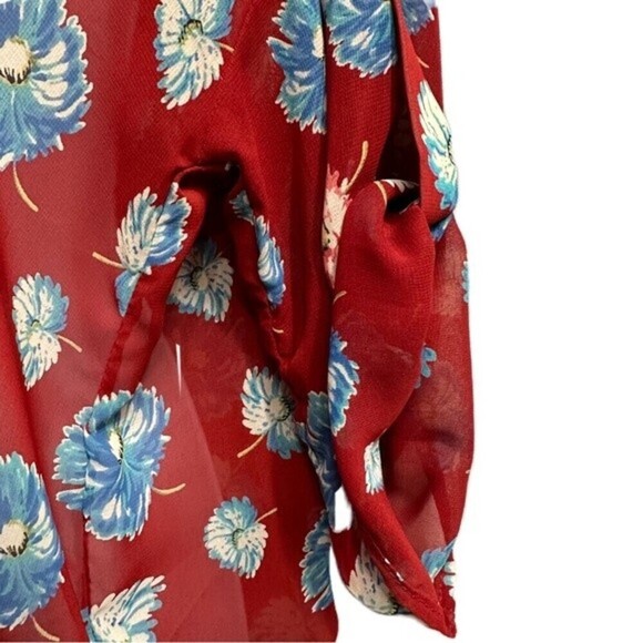 Pins & Needles Floral Top‎ Size Small - Picture 7 of 12